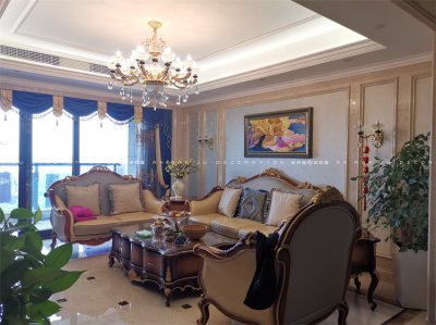 悦麒美寓240M²